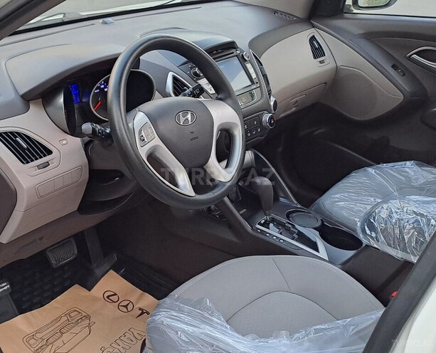 Hyundai ix35 2012, 98,000 km - 2.0 l - Gəncə