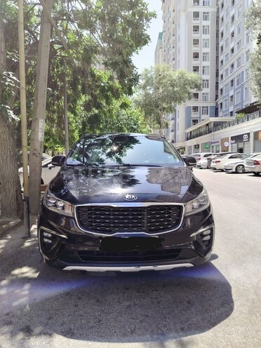 Kia Carnival 2018, 385,000 km - 2.2 l - Bakı