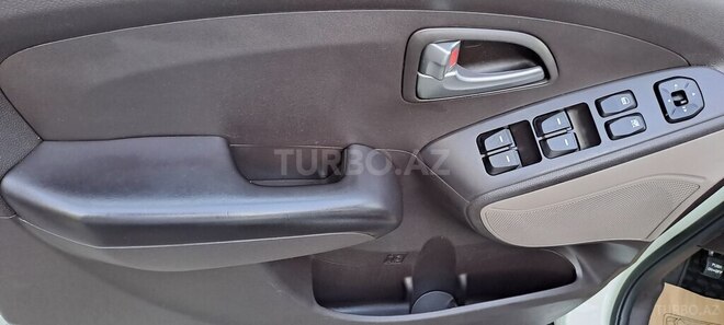 Hyundai ix35 2012, 98,000 km - 2.0 l - Gəncə