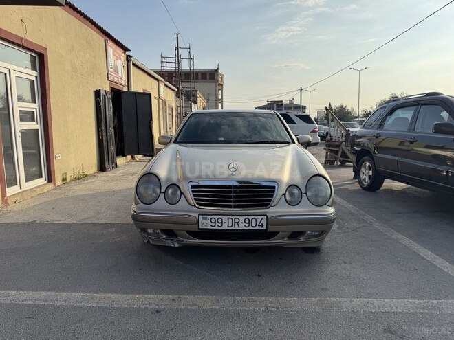Mercedes E 200 1999, 40,000 km - 2.0 l - Bakı