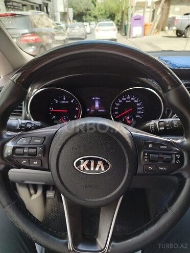 Kia Carnival 2018, 385,000 km - 2.2 l - Bakı