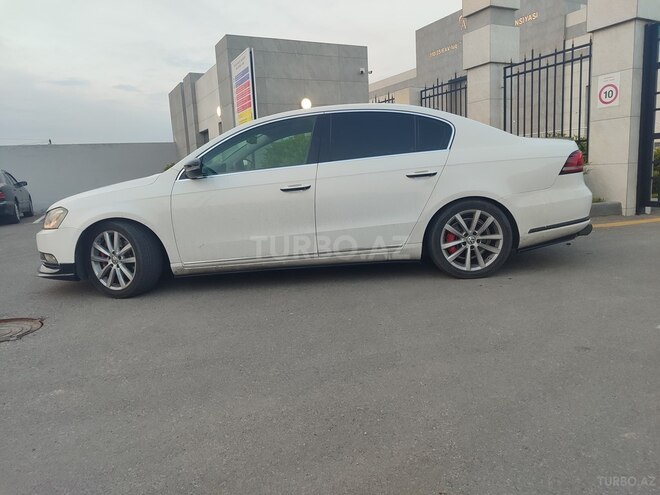 Volkswagen Passat 2012, 305,000 km - 1.8 l - Bakı