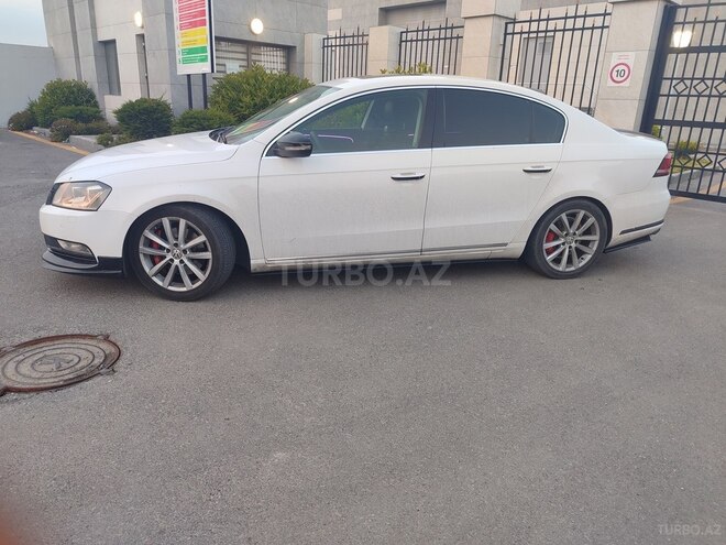 Volkswagen Passat 2012, 305,000 km - 1.8 l - Bakı