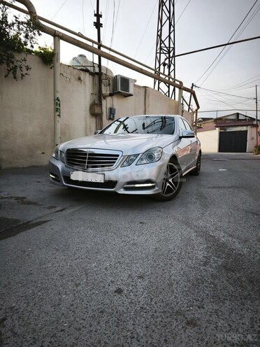 Mercedes E 200 2011, 200,000 km - 1.8 l - Bakı