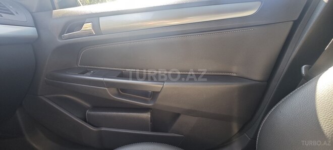 Opel Astra 2009, 269,000 km - 1.3 l - Bakı