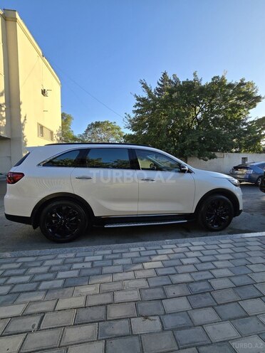 Kia Sorento-4
