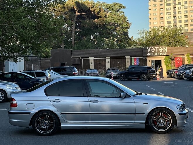 BMW 320-7