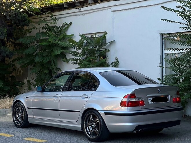 BMW 320-6