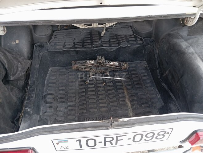 LADA (VAZ) 2107 2006, 90,000 km - 1.6 l - Bakı