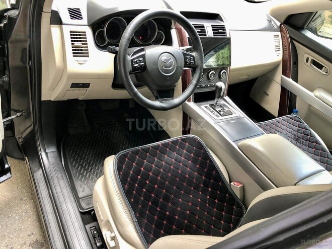 Mazda CX-9-12