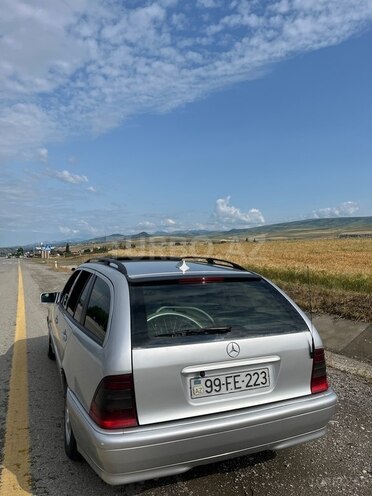 Mercedes C 220 d 2000, 568,000 km - 2.2 l - Bakı