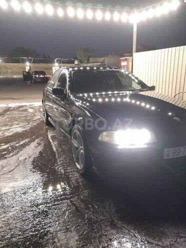 BMW 525 1998, 125,000 km - 2.5 l - Bakı