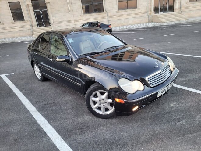 Mercedes C 240 2002, 310,000 km - 2.6 l - Bakı