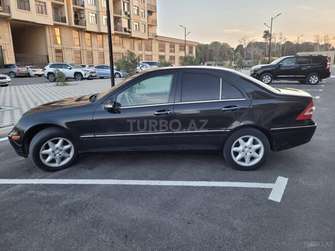Mercedes C 240 2002, 310,000 km - 2.6 l - Bakı