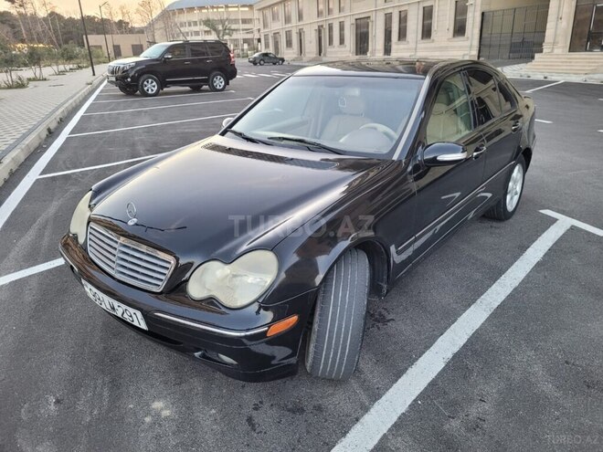 Mercedes C 240 2002, 310,000 km - 2.6 l - Bakı