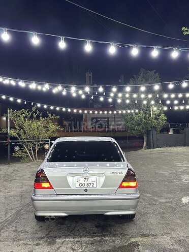 Mercedes C 230 1998, 285,000 km - 2.3 l - Bakı