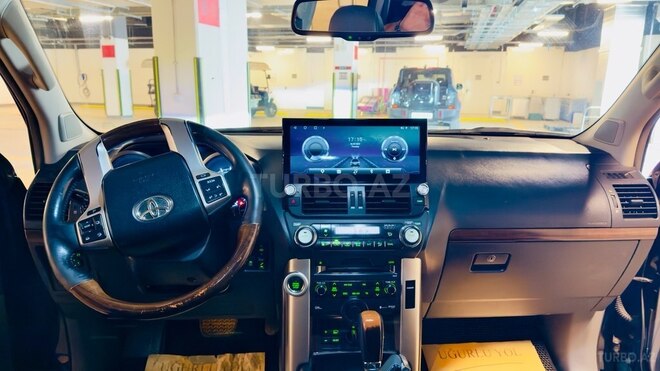 Toyota Land Cruiser Prado 2011, 157,000 km - 4.0 л - Gəncə