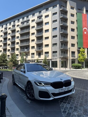 BMW 530-1