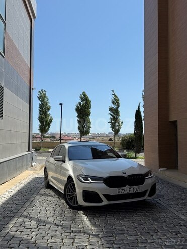 BMW 530-3