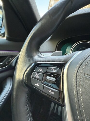 BMW 530-15
