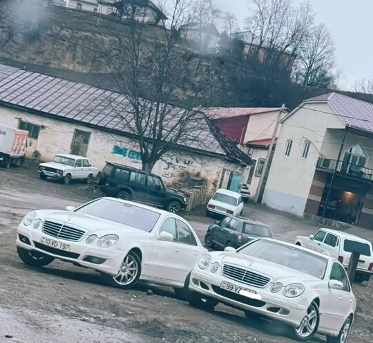 Mercedes E 200 d 2006, 400,000 km - 2.2 l - Lerik