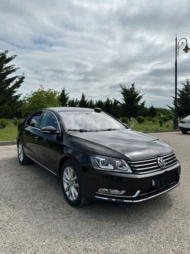 Volkswagen Passat 2012, 234,000 km - 2.5 l - Bakı