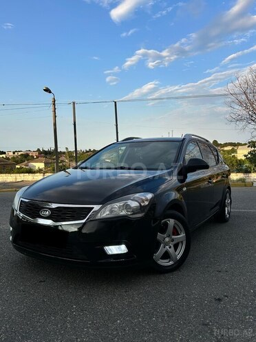 Kia Ceed 2010, 358,000 km - 1.6 л - Bakı