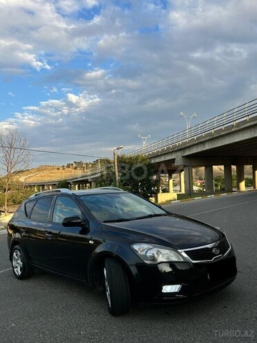 Kia Ceed 2010, 358,000 km - 1.6 л - Bakı