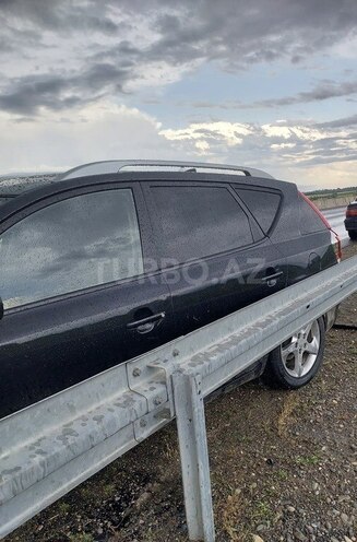 Kia Ceed 2010, 250,000 km - 1.6 л - Bakı