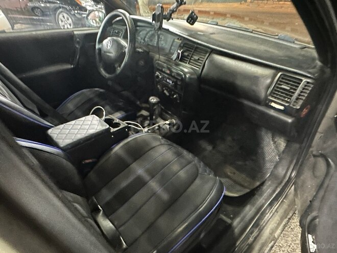 Opel Vectra 1996, 325,000 km - 1.6 l - Bakı