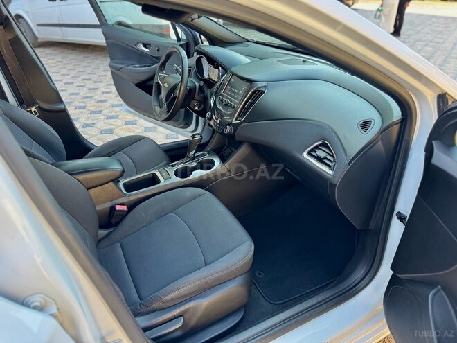 Chevrolet Cruze 2017, 161,000 km - 1.4 l - Gəncə