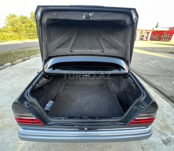 Mercedes E 230 1990, 409,798 km - 2.3 l - Lənkəran
