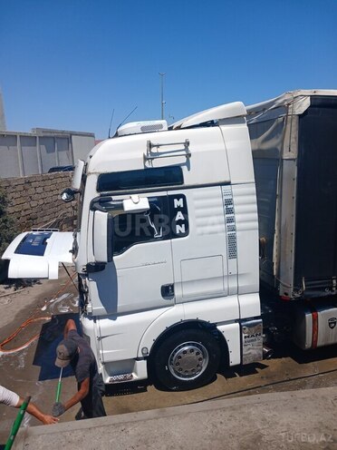 MAN TGA 18.440 2009, 250,000 km - 12.0 л - Sumqayıt