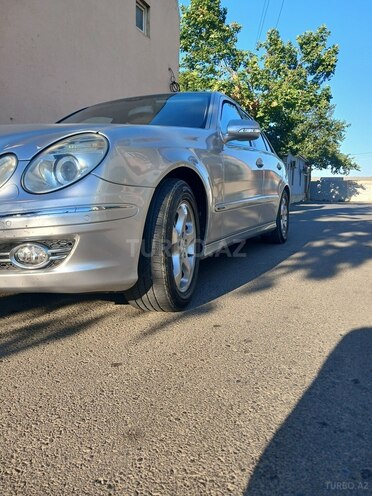 Mercedes E 280 2003, 254,667 km - 3.0 l - Biləsuvar