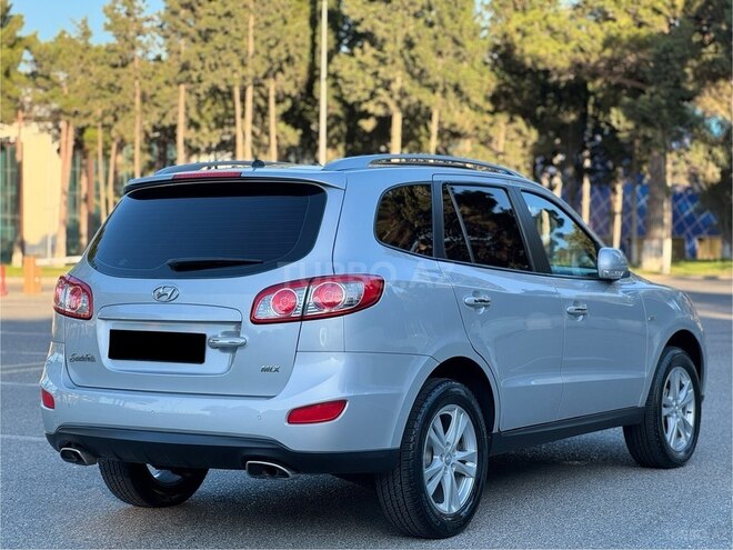 Hyundai Santa Fe 2010, 220,000 km - 2.0 l - Bakı