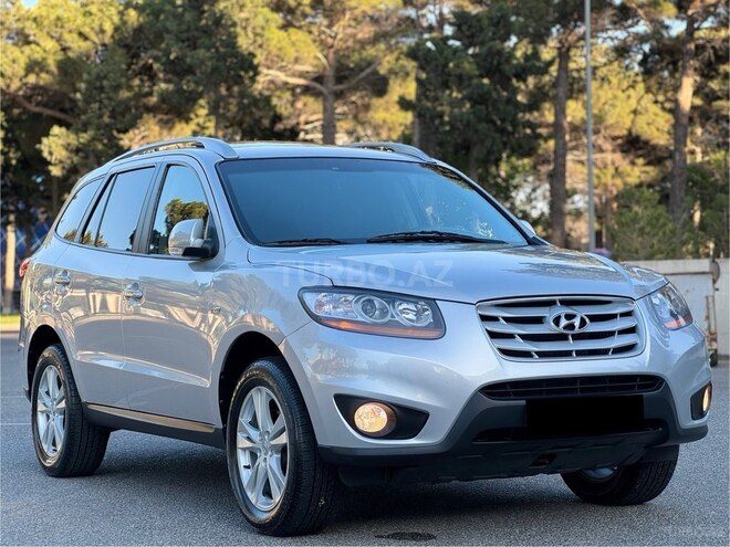Hyundai Santa Fe 2010, 220,000 km - 2.0 l - Bakı