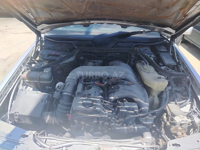 Mercedes E 300 1993, 150,000 km - 3.0 l - Bakı
