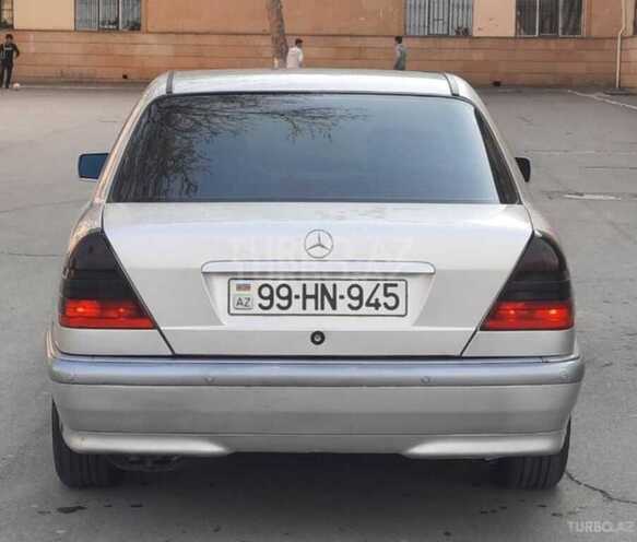 Mercedes C 220 d 2000, 356,982 km - 2.2 л - Gəncə
