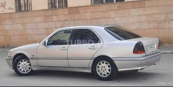 Mercedes C 220 d 2000, 356,982 km - 2.2 л - Gəncə