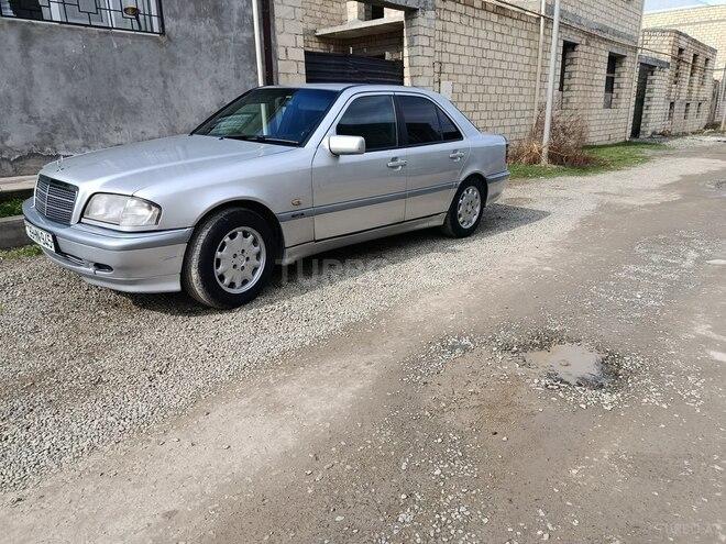 Mercedes C 220 d 2000, 356,982 km - 2.2 л - Gəncə
