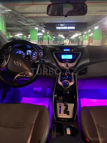 Hyundai Elantra 2012, 276,807 km - 1.8 л - Bakı