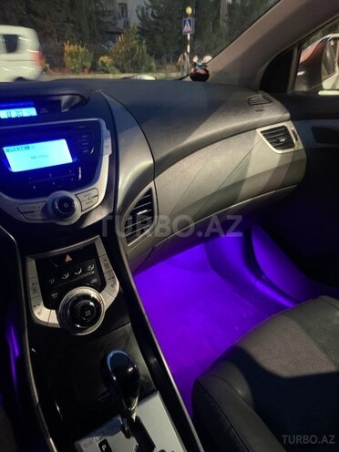 Hyundai Elantra 2012, 276,807 km - 1.8 л - Bakı
