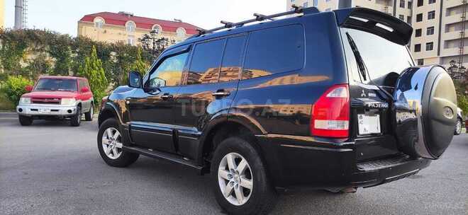 Mitsubishi Pajero 2005, 466,250 km - 3.8 l - Bakı