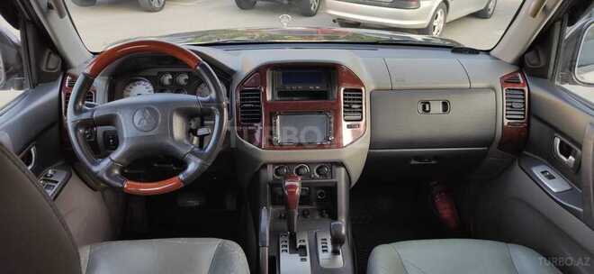 Mitsubishi Pajero 2005, 466,250 km - 3.8 l - Bakı