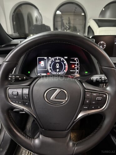 Lexus  2022, 25,000 km - 2.0 l - Bakı