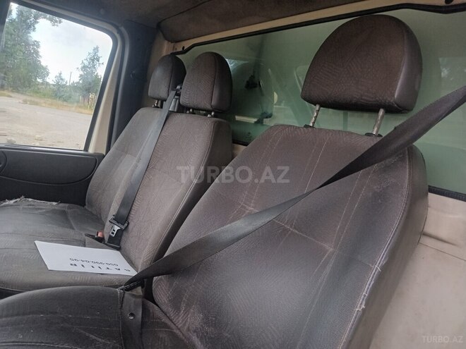 Ford Transit 2005, 240,000 km - 2.0 л - Quba