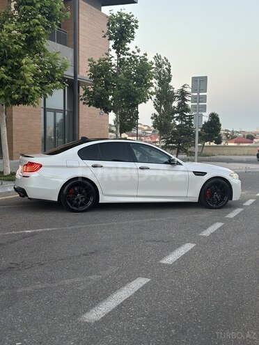 BMW 528-8