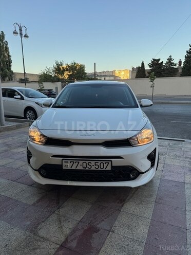 Kia Rio 2023, 358,000 km - 1.4 l - Bakı