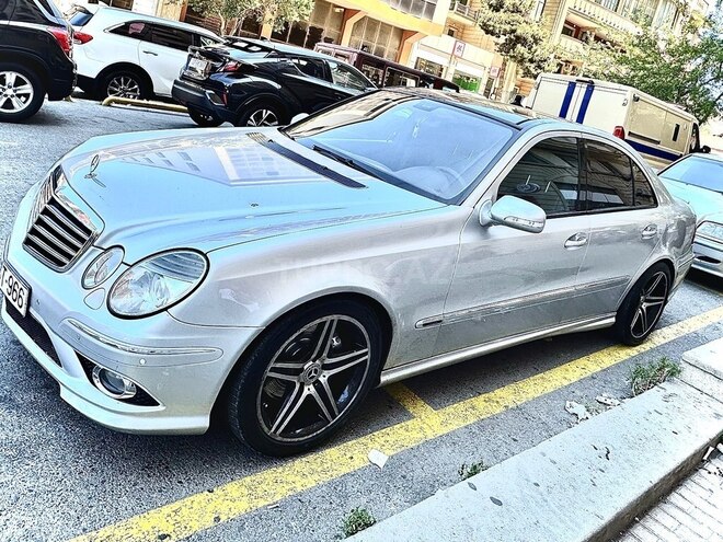 Mercedes E 270 2003, 450,000 km - 2.7 l - Bakı