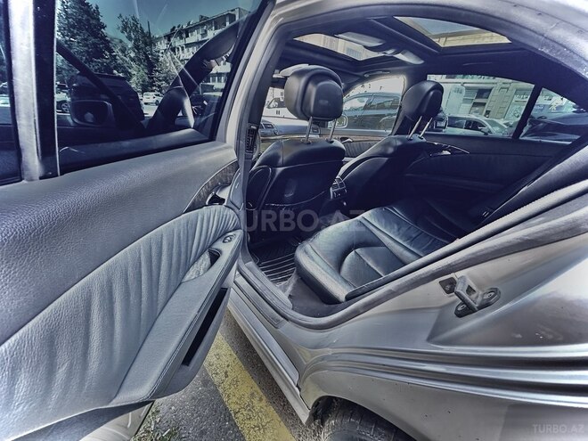 Mercedes E 270 2003, 450,000 km - 2.7 l - Bakı